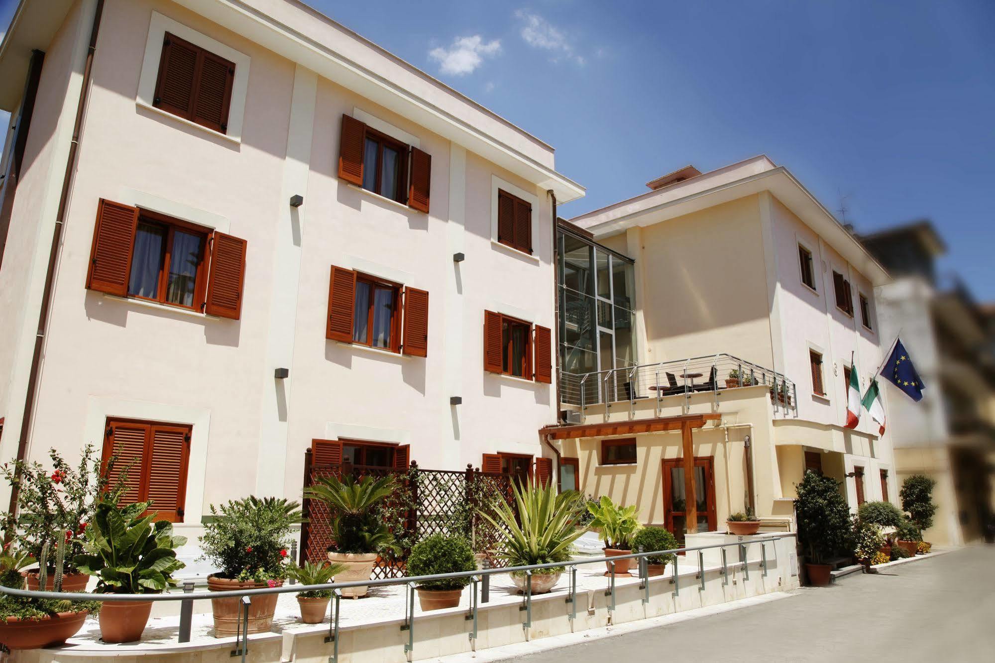 Hotel Diana Πομπηία Εξωτερικό φωτογραφία